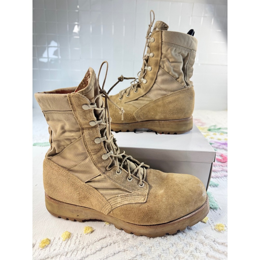 Belleville 220 DES ST Mens 12 R Tan Suede Steel Toe Combat Military Boots Vibram